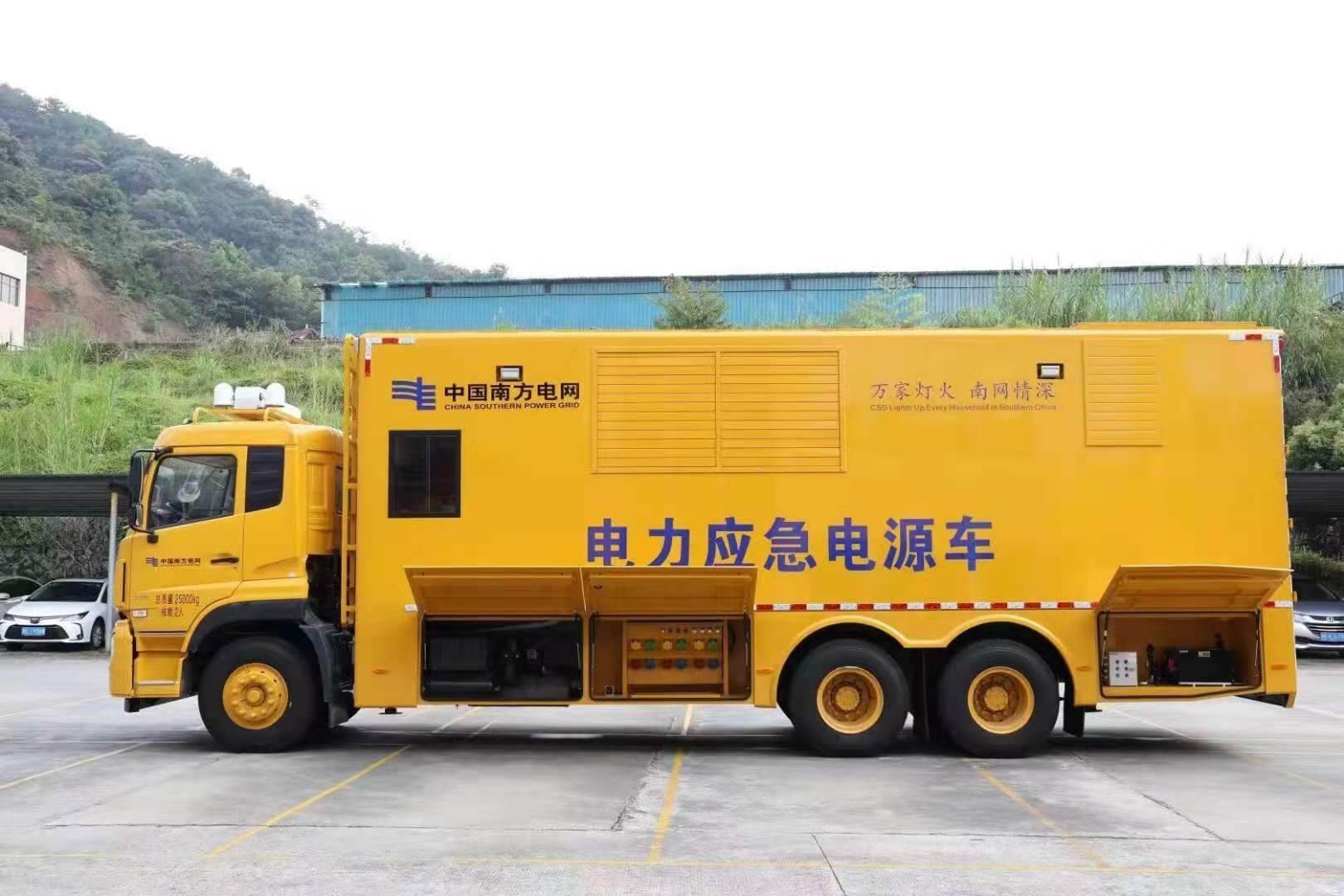 鼓楼安康大型柴油发电机发电车UPS电源出租租赁